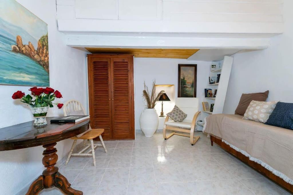 이드라 Chrysa S House 아파트 외부 사진